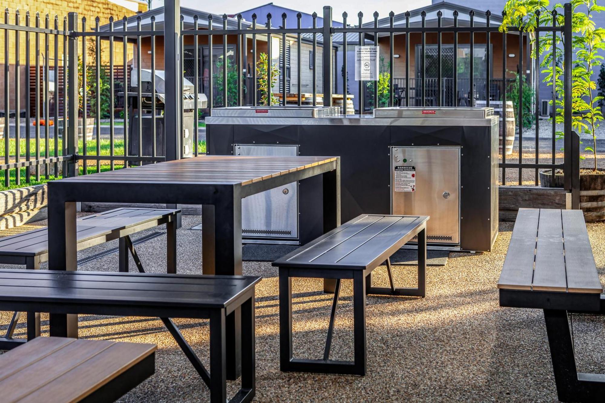 Big4 Albury Tourist Park Hotel Екстериор снимка
