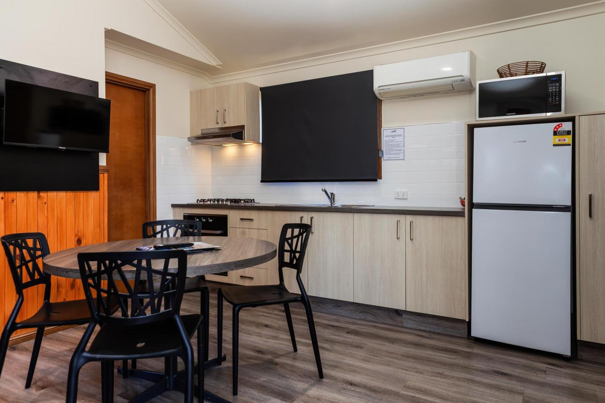 Big4 Albury Tourist Park Hotel Екстериор снимка